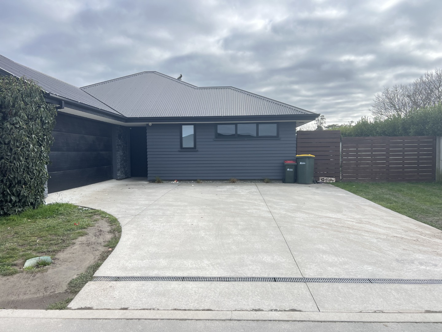 13  Rhyolite Court