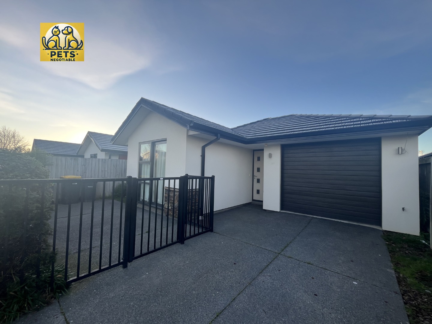 17 Packard Crescent