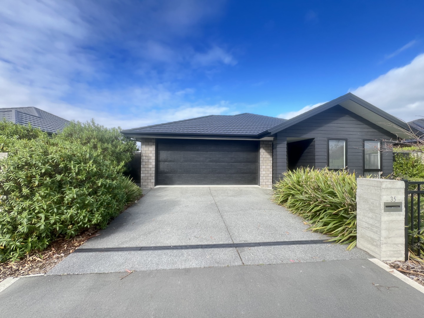 35  Dynes Road