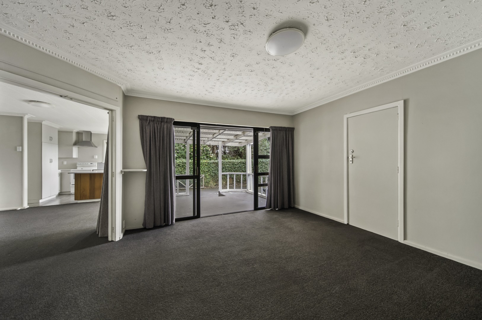 372 Greers Road13
