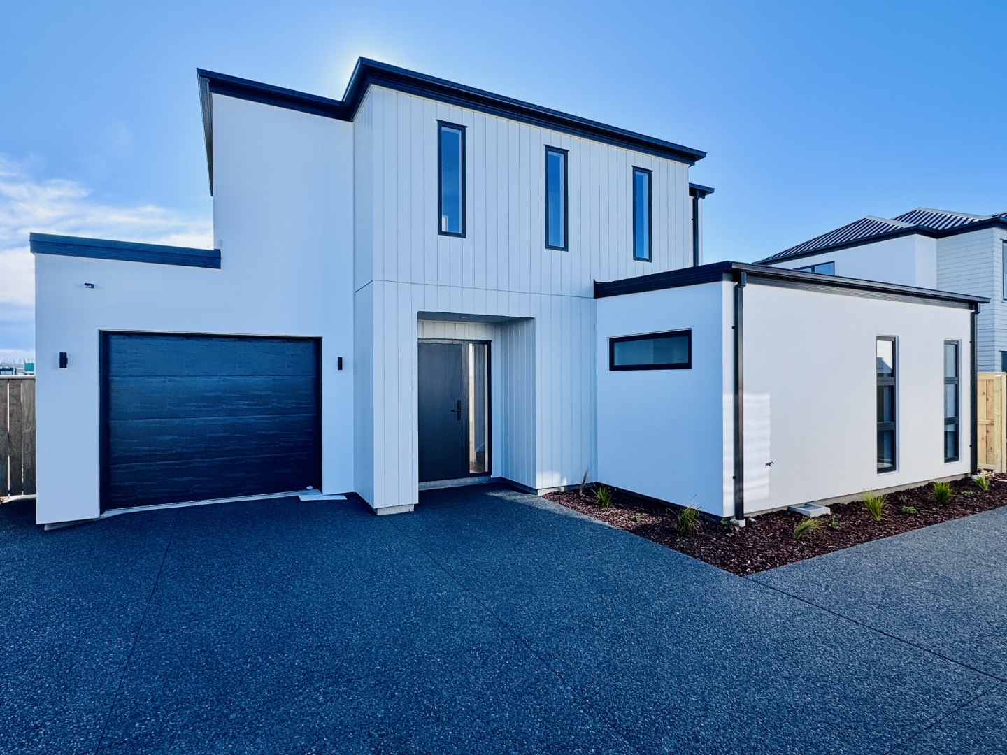 27 Chrysolite Place