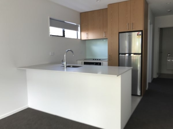 9-69 Suva St - Kitchen