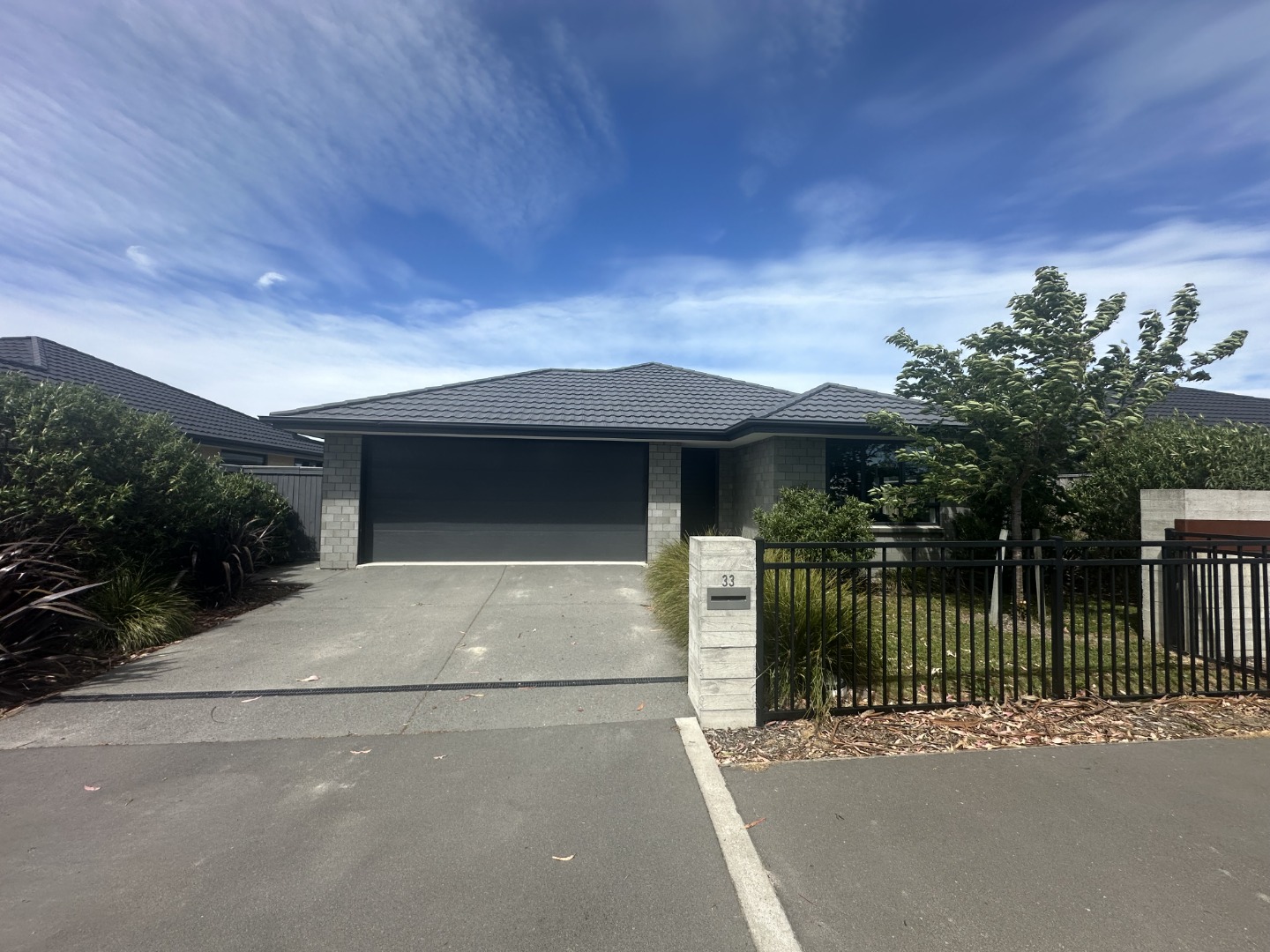 33 Dynes Road