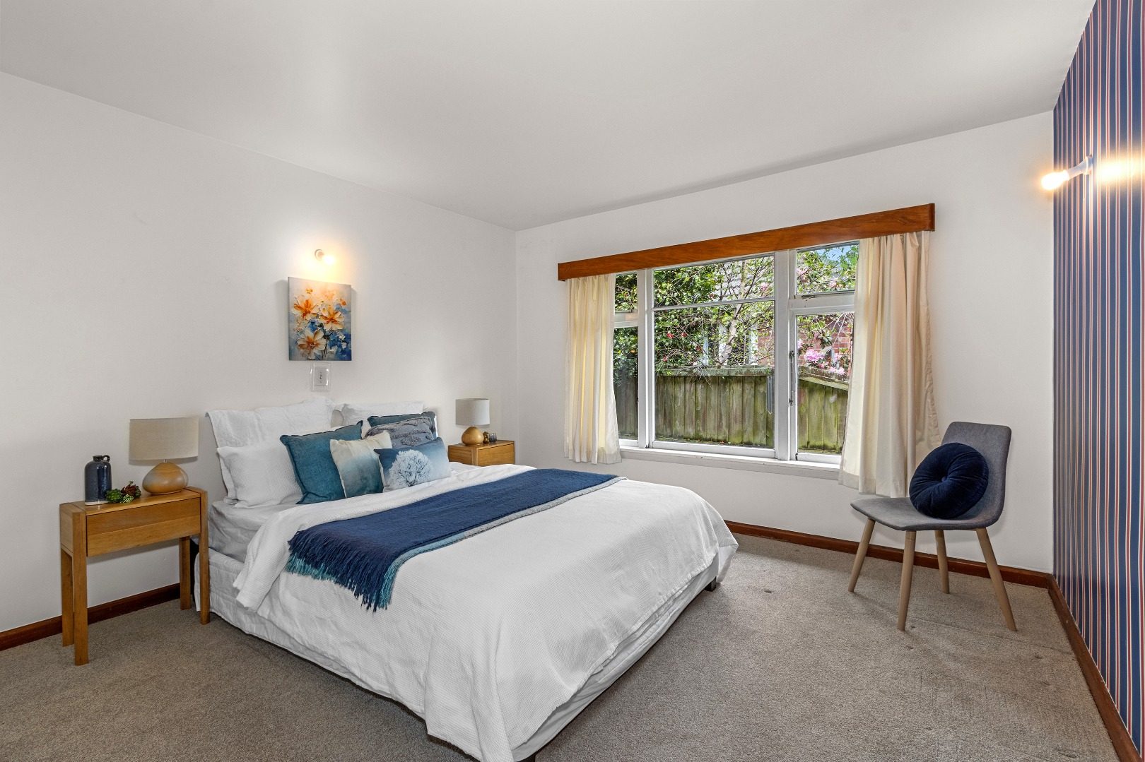 033_Open2view_ID599637-109_Hoon_Hay_Road