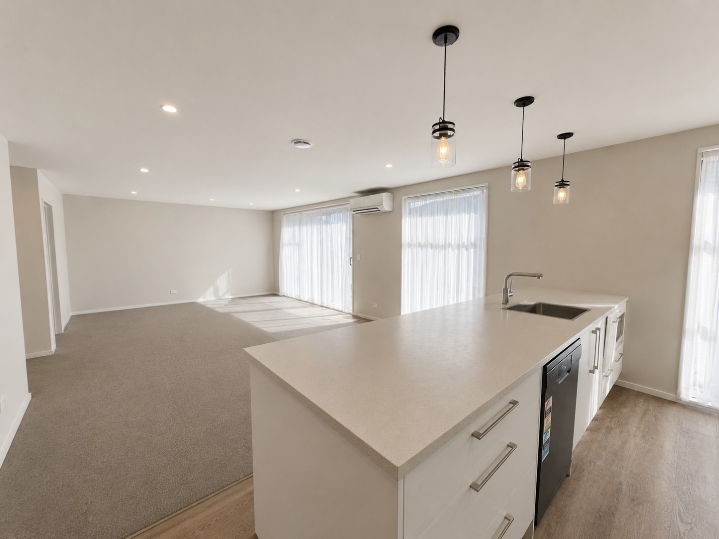 Kitchen lounge