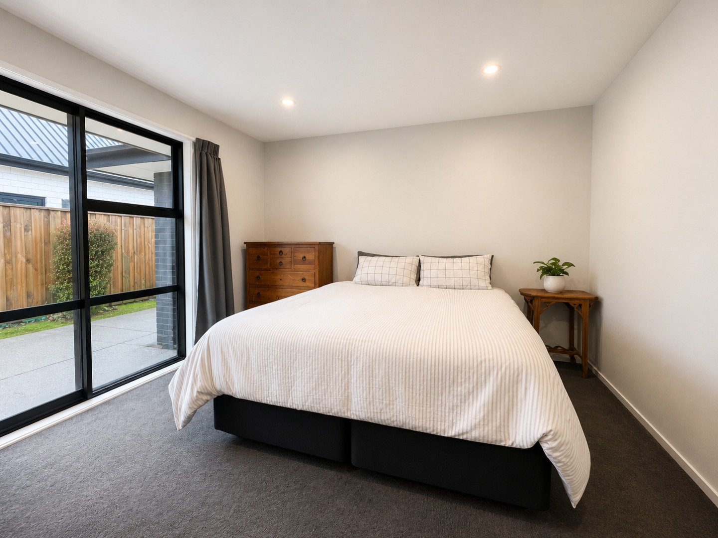 Bedroom - Master