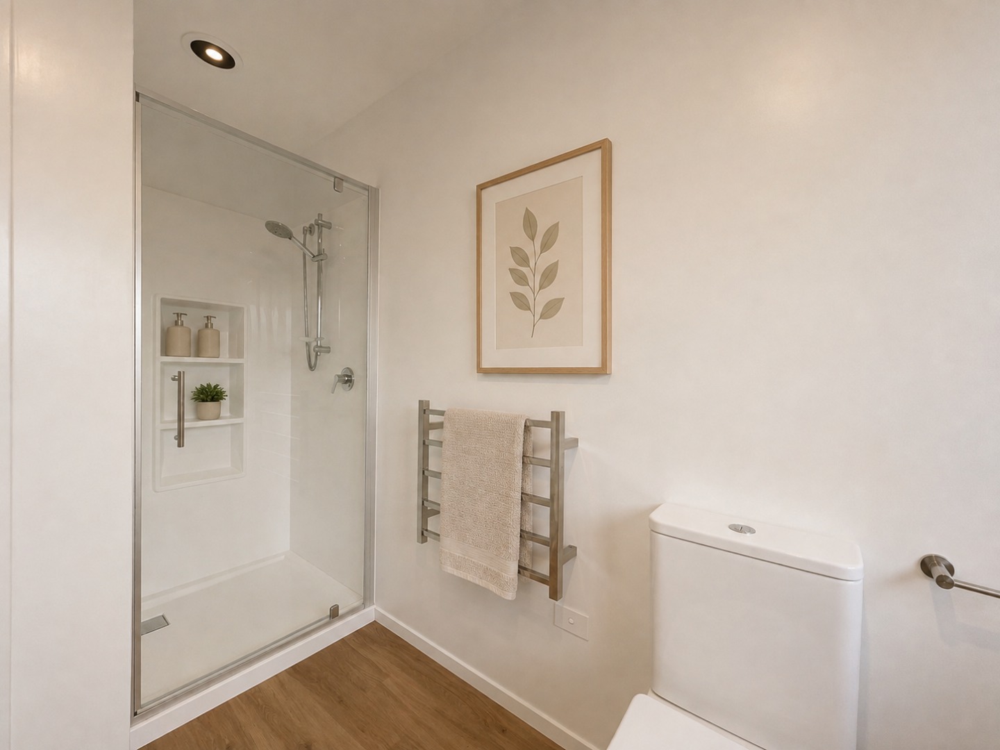 Main Bath 2