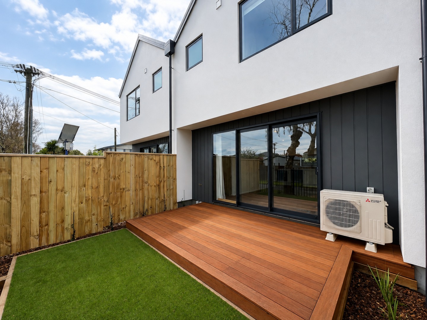 2/29 Sugden Street