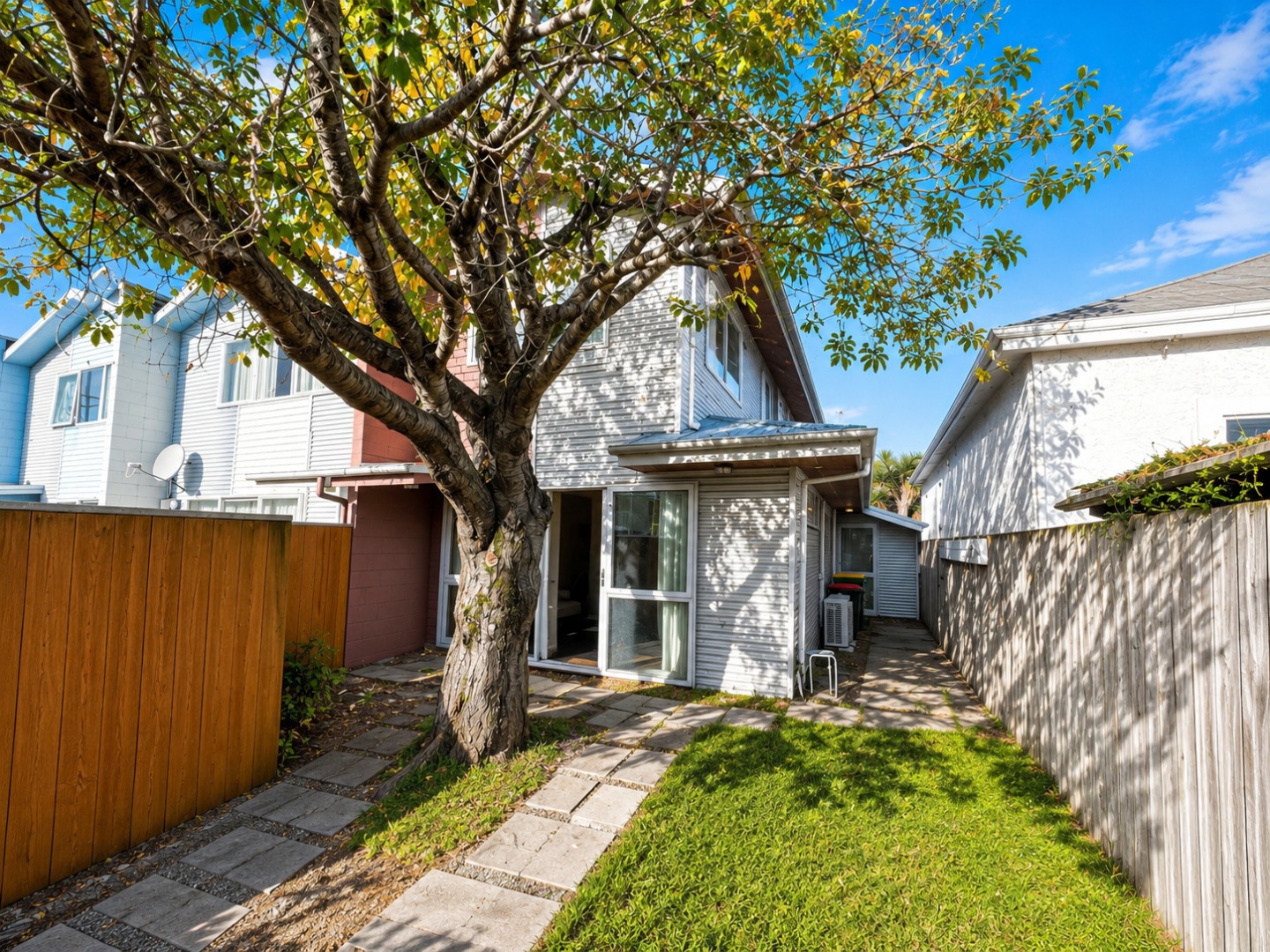5/70 Hastings Street West