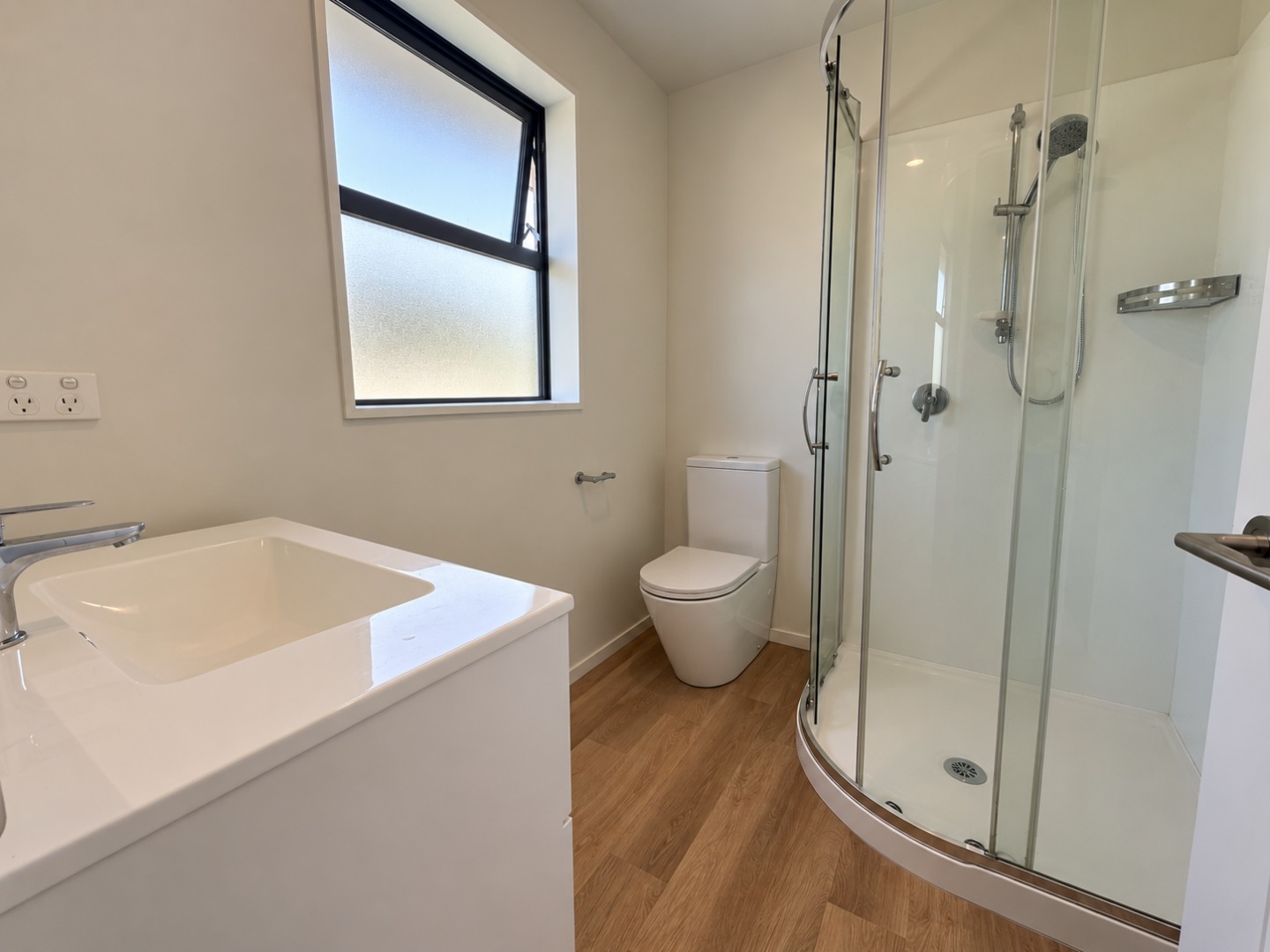 Ensuite