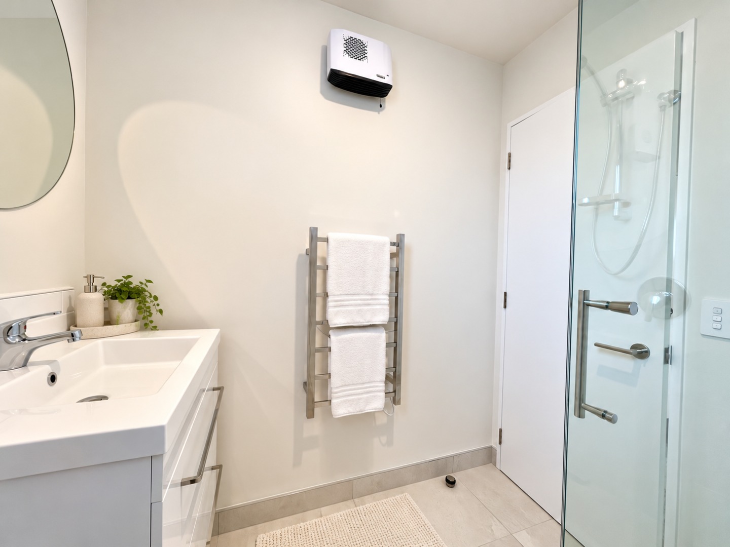 Bright Minimalist Bathroom Retreat