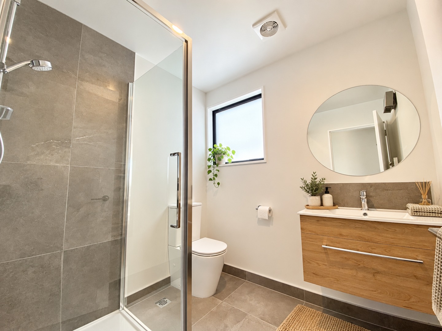 504ddddd-25ef-44ec-acc0-16ec752755e0
