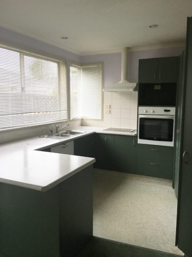 17 Gardenia Cl